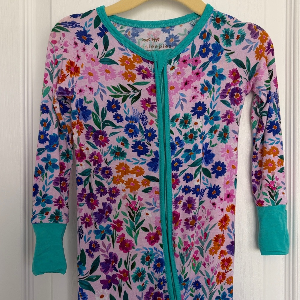 Little Sleepies Sweet Pea Floral Zippy - EUC - Picture 2 of 7